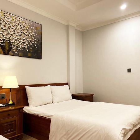 Ven Ho Hotel Hanoi Buitenkant foto