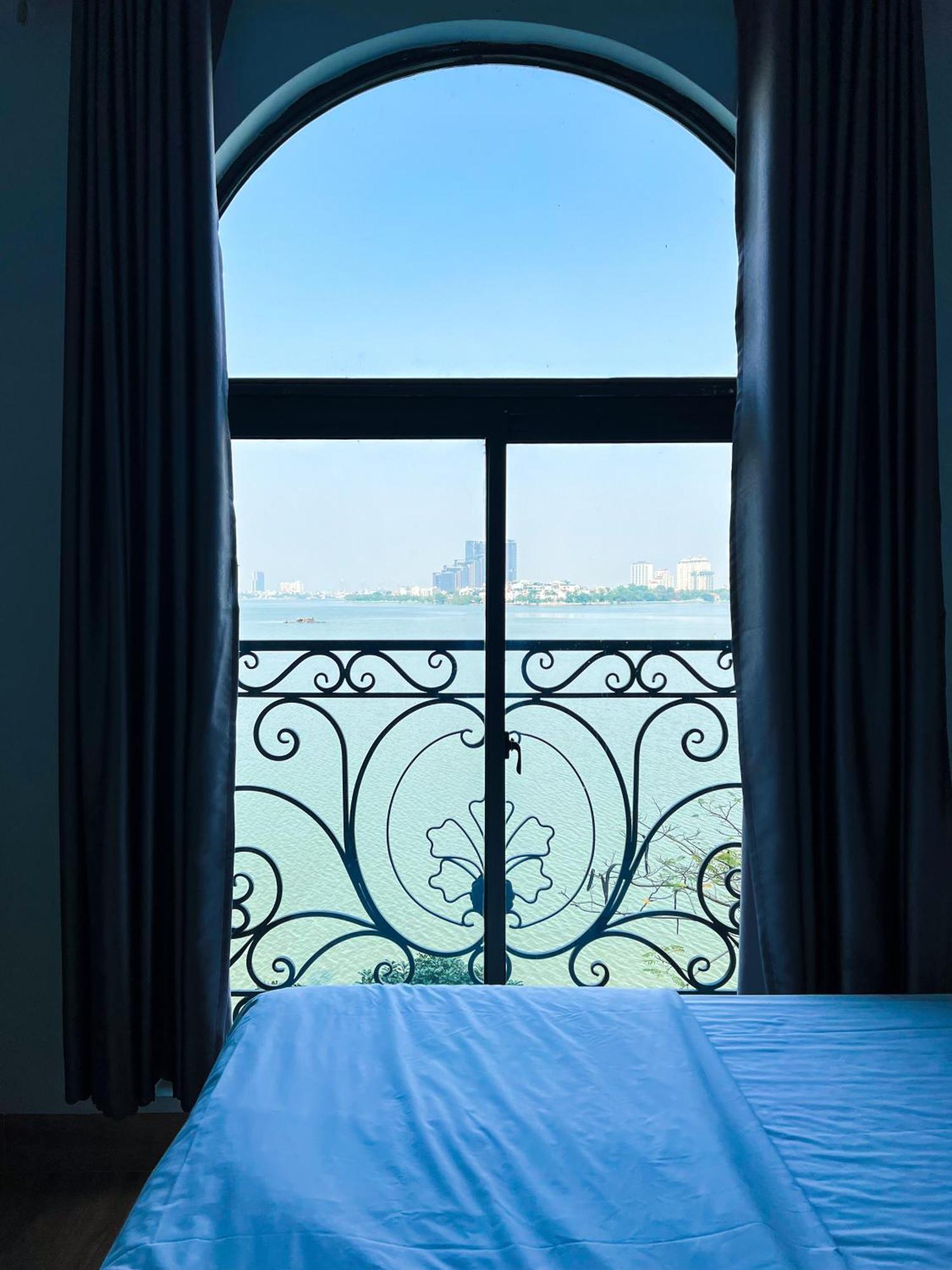 Ven Ho Hotel Hanoi Buitenkant foto